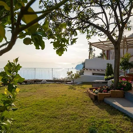 Villa Domus Augusto Conca dei Marini
