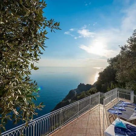 Villa Domus Augusto Conca dei Marini